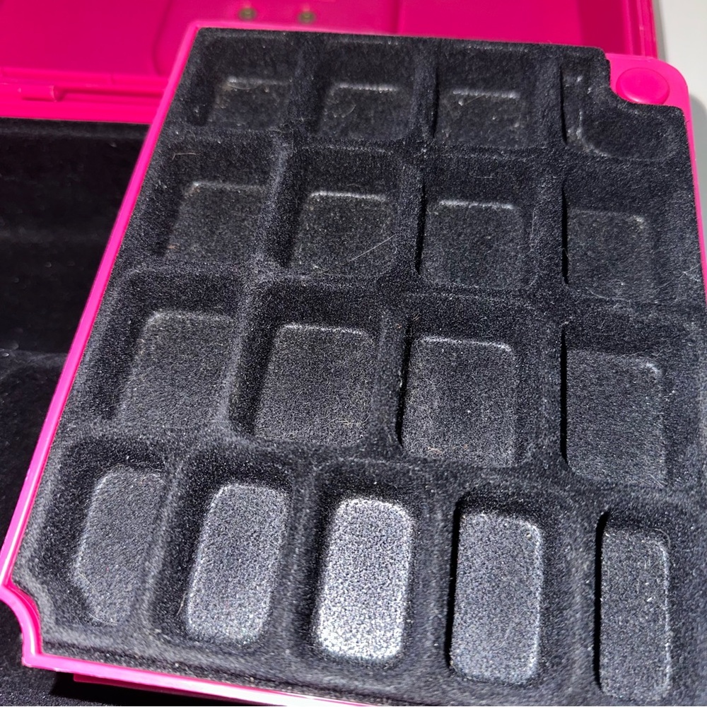 Vtg Caboodles 2420 Pink & Black Jewelry Case - Picture 5 of 11